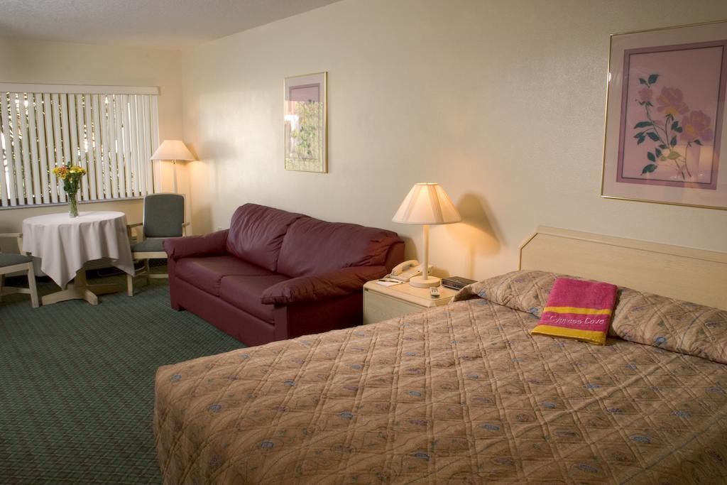 Cypress Cove Nudist Resort Poinciana Kamer foto